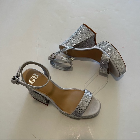 Silver Rhinestone Embellishements Buckle Closure Platform Dress Sandals - Picture 3 of 6